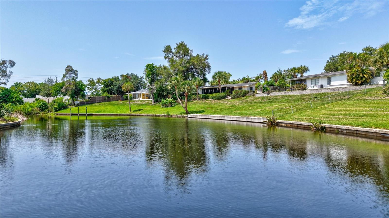 SOUTH GATE - Residential
