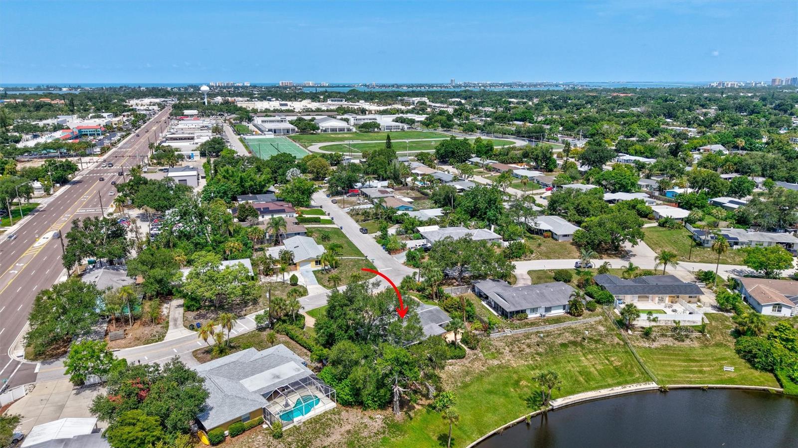 SOUTH GATE - Residential