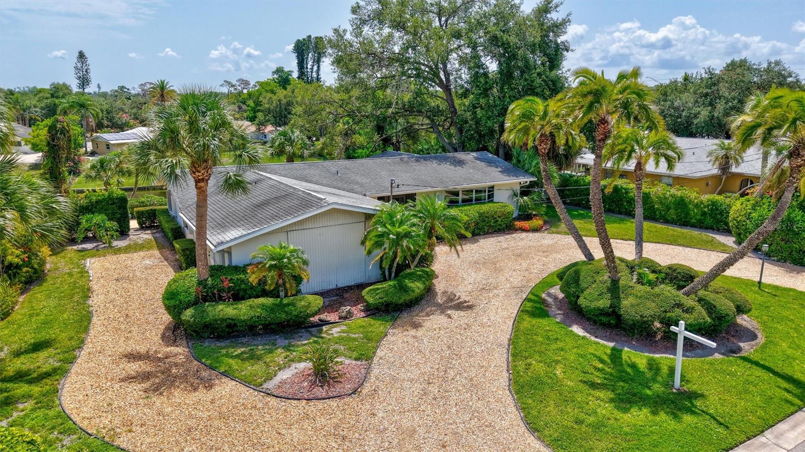 SOUTH GATE - Residential