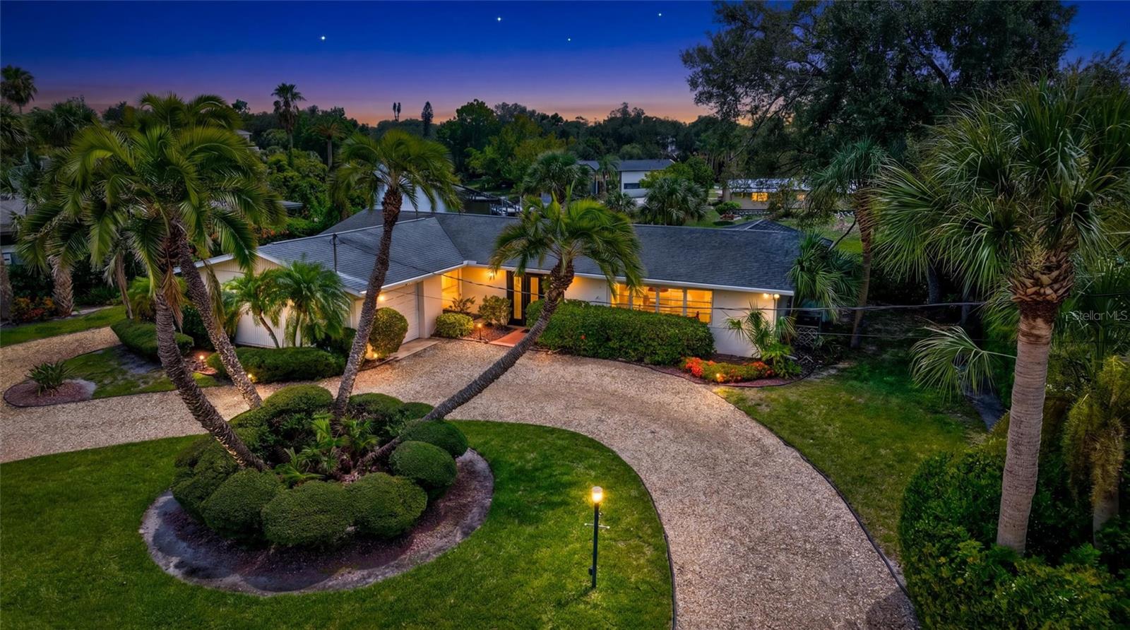 SOUTH GATE - Residential