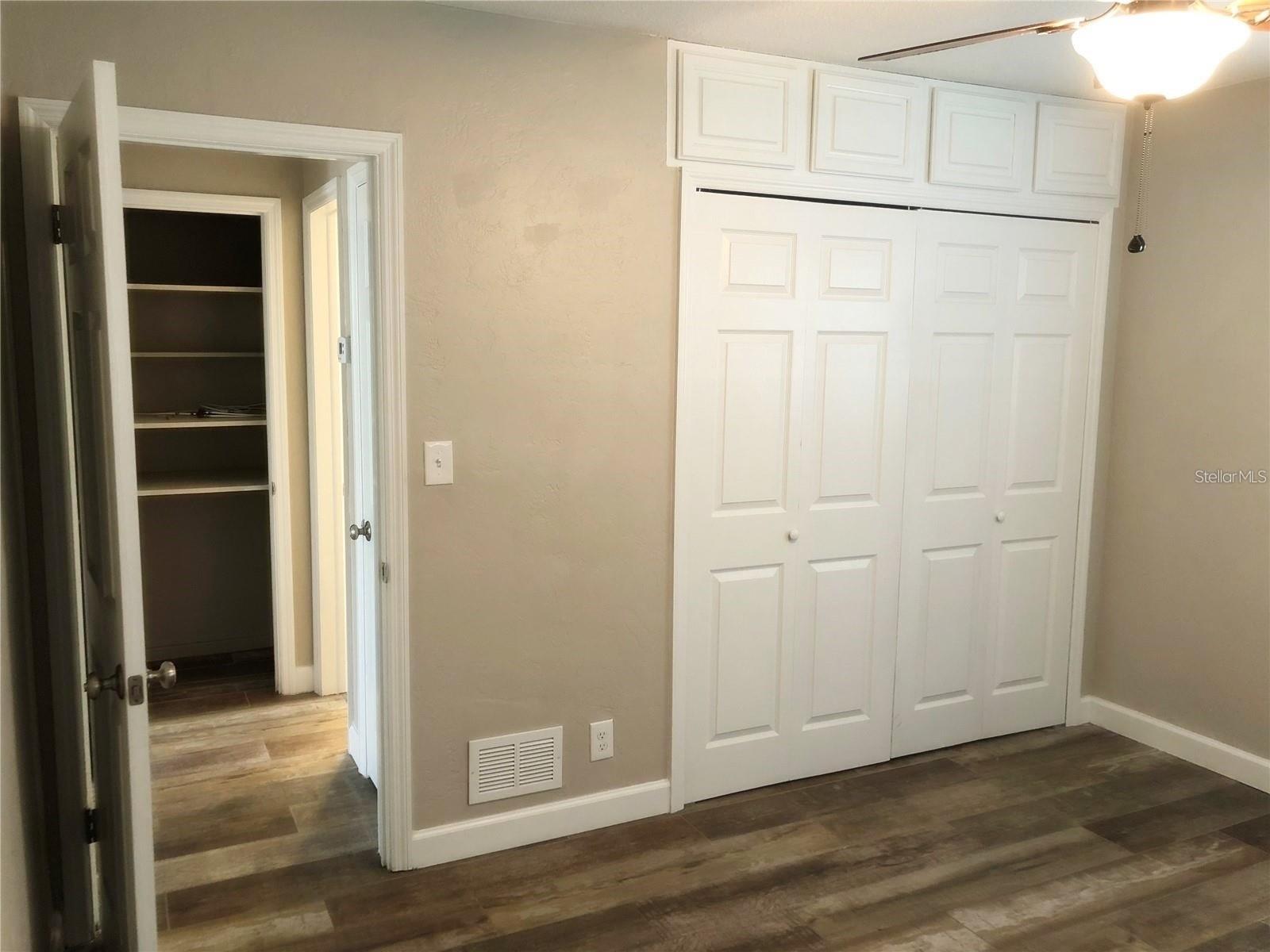 EAGLE CREST - Residential Lease