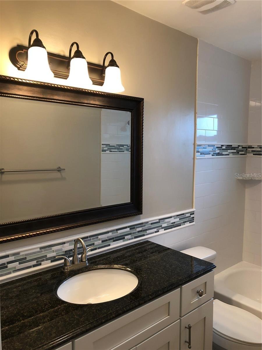 EAGLE CREST - Residential Lease