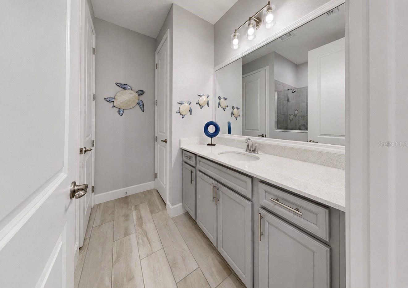 MIRABAY PRCL 8 - Residential