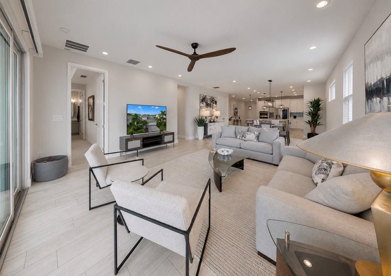 MIRABAY PRCL 8 - Residential
