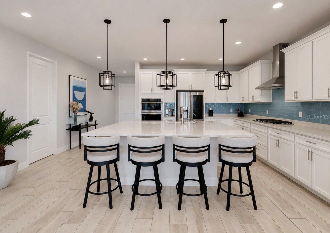 MIRABAY PRCL 8 - Residential
