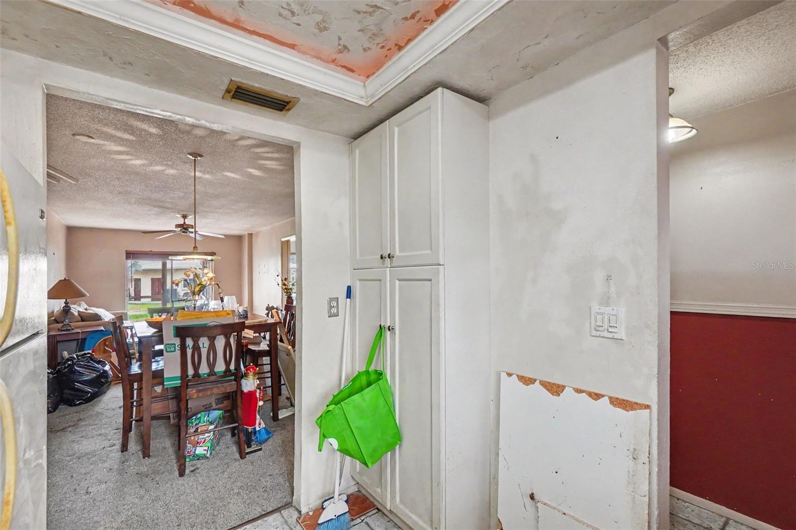 BAYSHORE ON THE LAKE APTS SEC 2 - Residential
