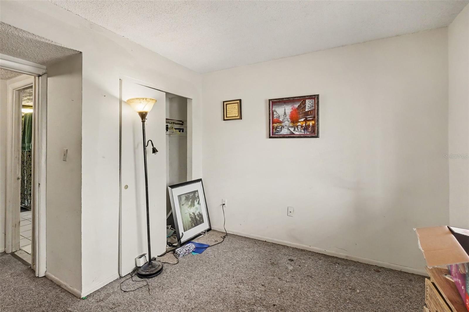 BAYSHORE ON THE LAKE APTS SEC 2 - Residential
