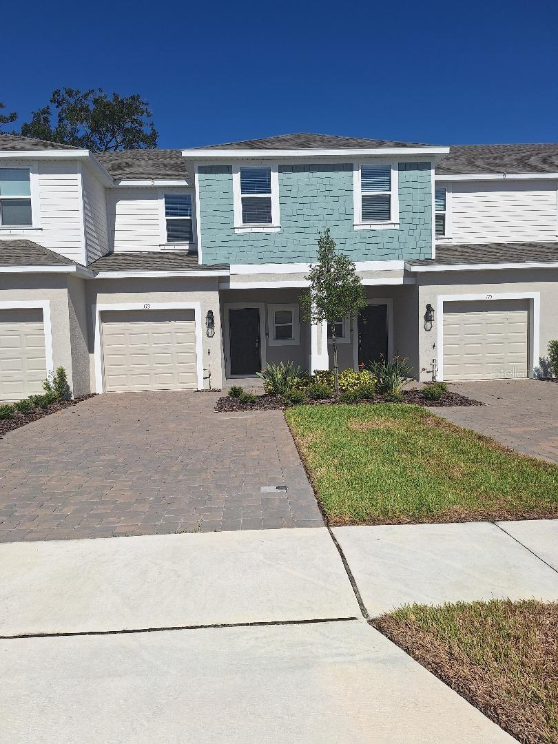 RIVERFRONT ESTATES SOUTH - Residential