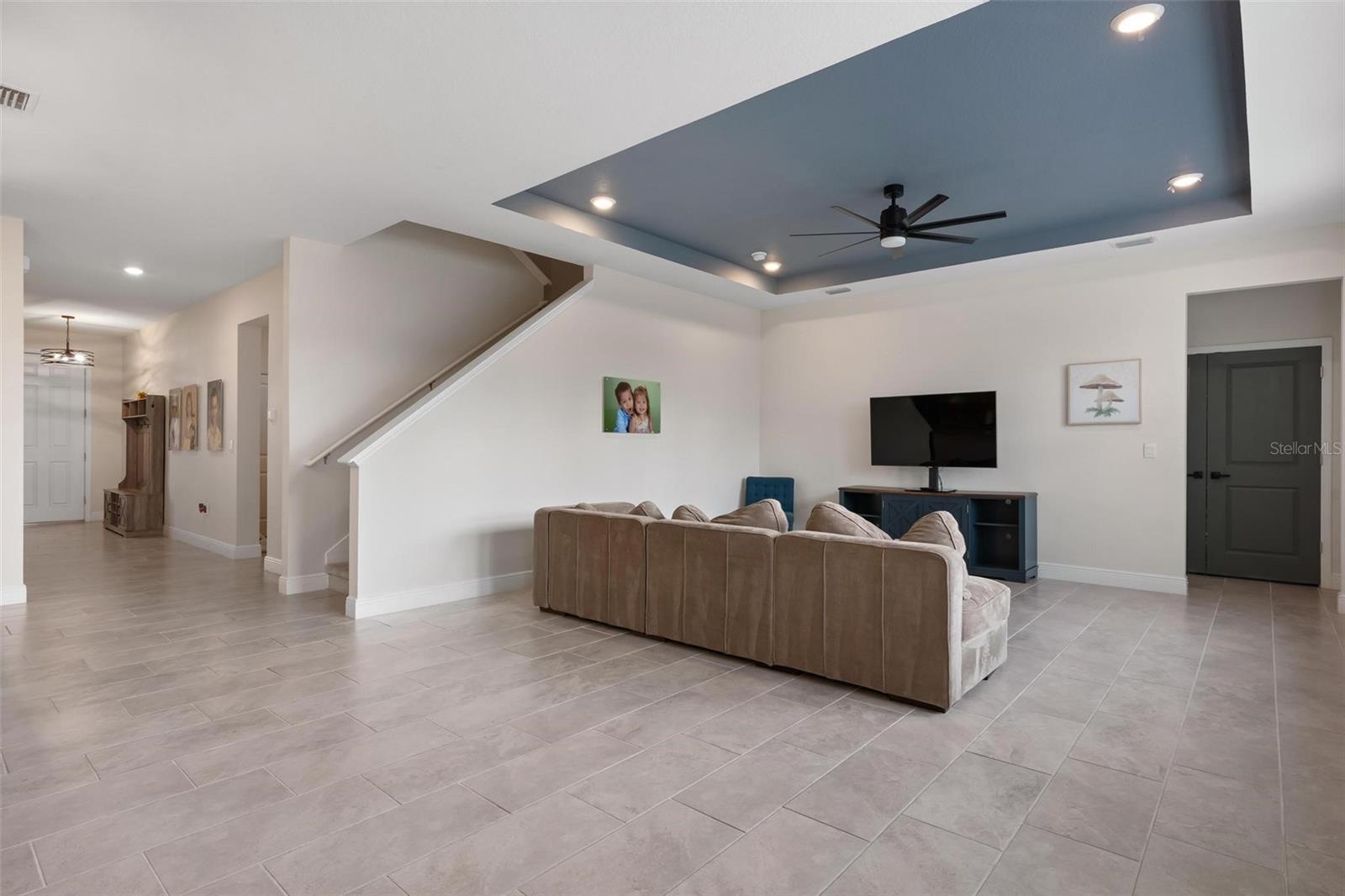 PROMENADE ESTATES PH II - Residential