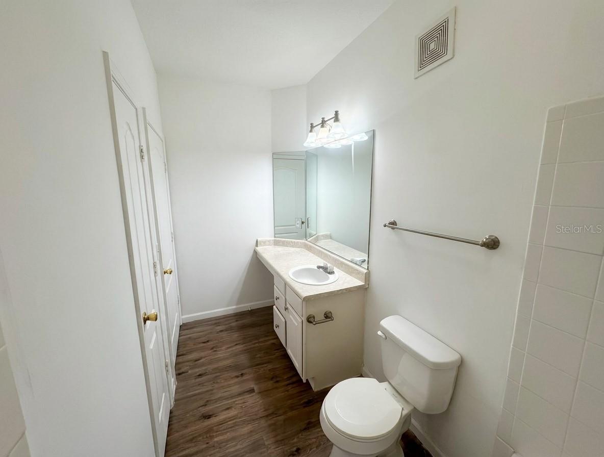 THE VILLAS CONDO - Residential