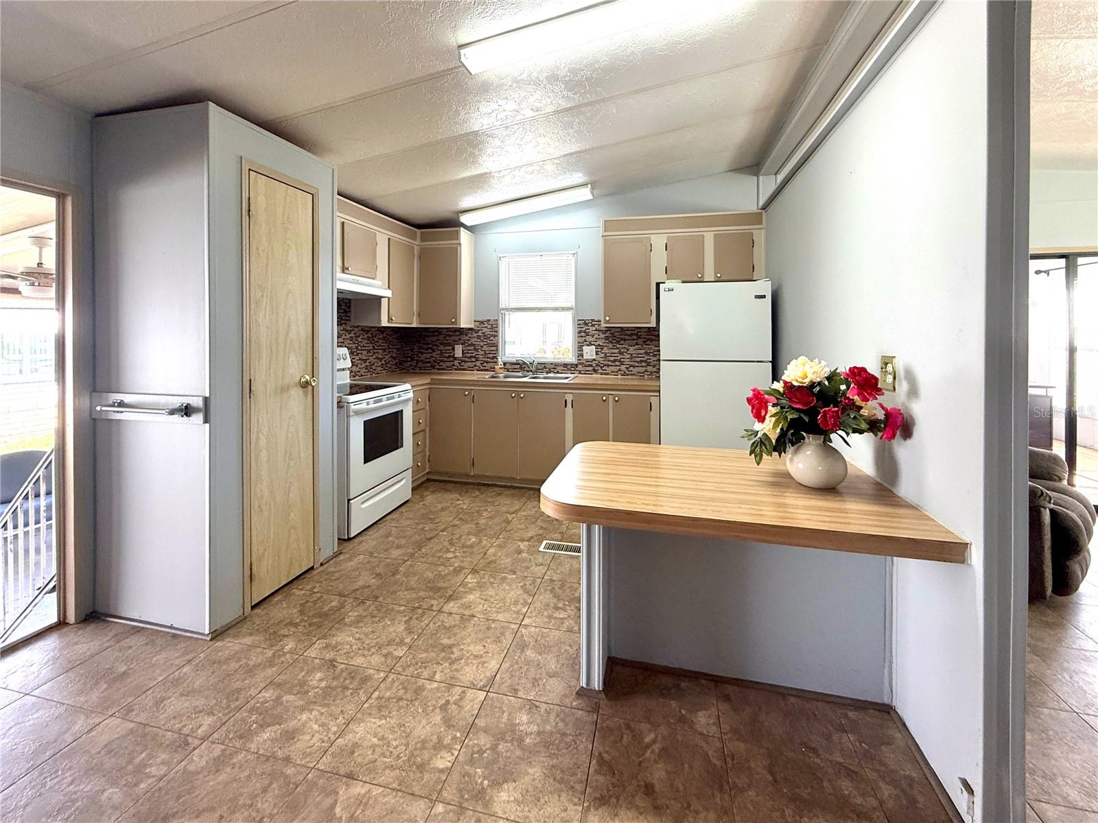 CARIBBEAN ISLES RESIDENTIAL COOPERATIVE - Residential