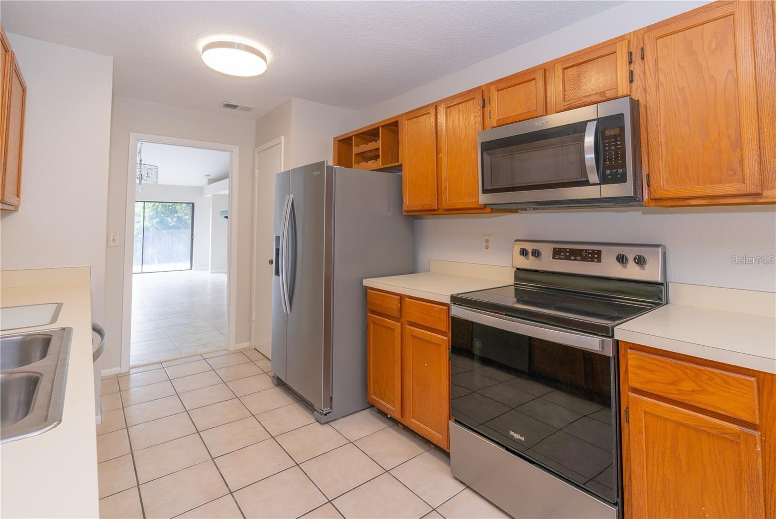 CROSSINGS UNIT 3 LAKEWOOD AT THE - Residential Lease