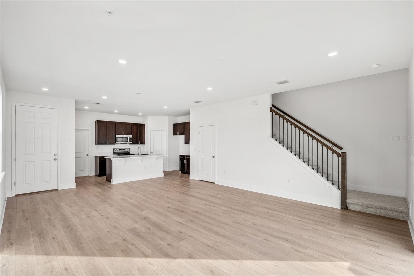 MAGNOLIA RESERVE - Residential
