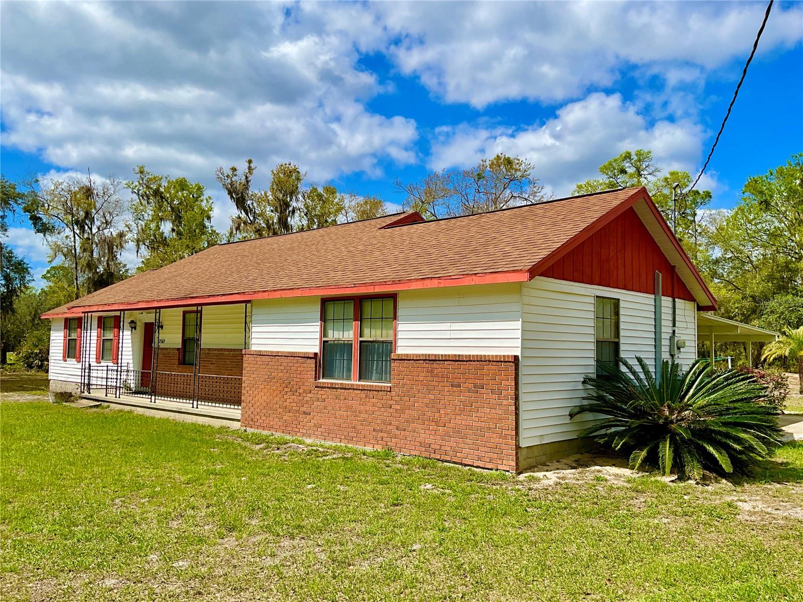 LAKESIDE - Residential