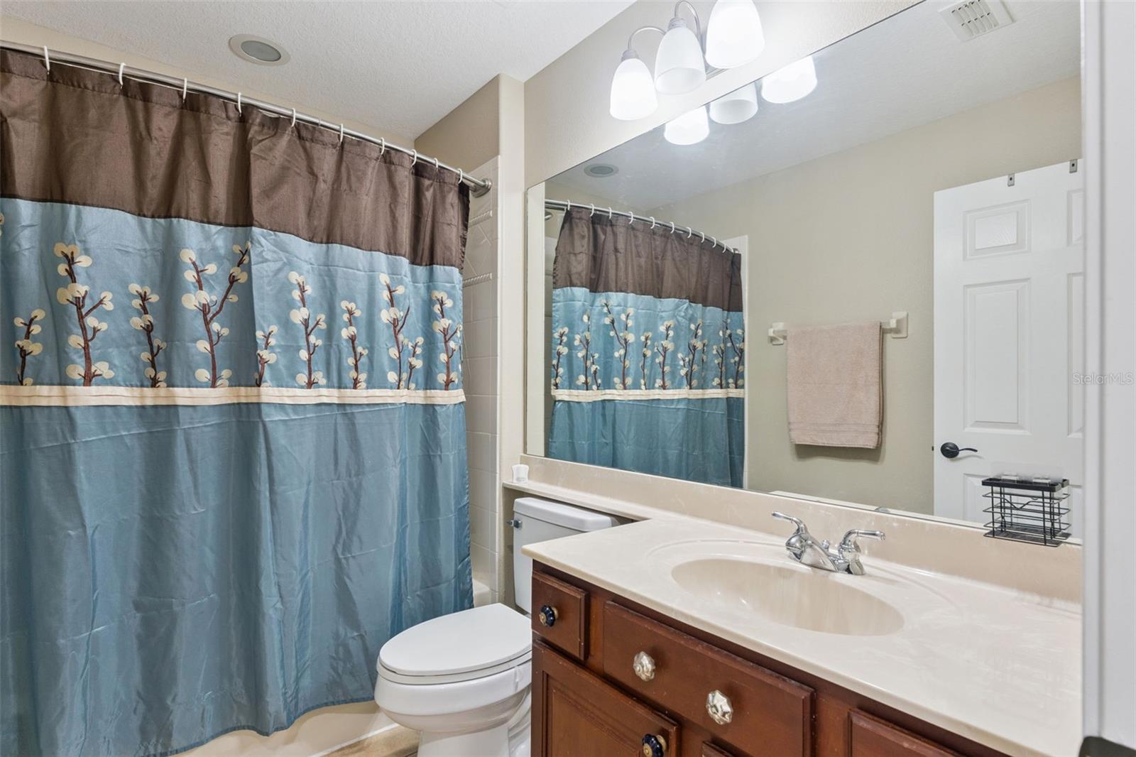 WAYSIDE ESTATES - Residential