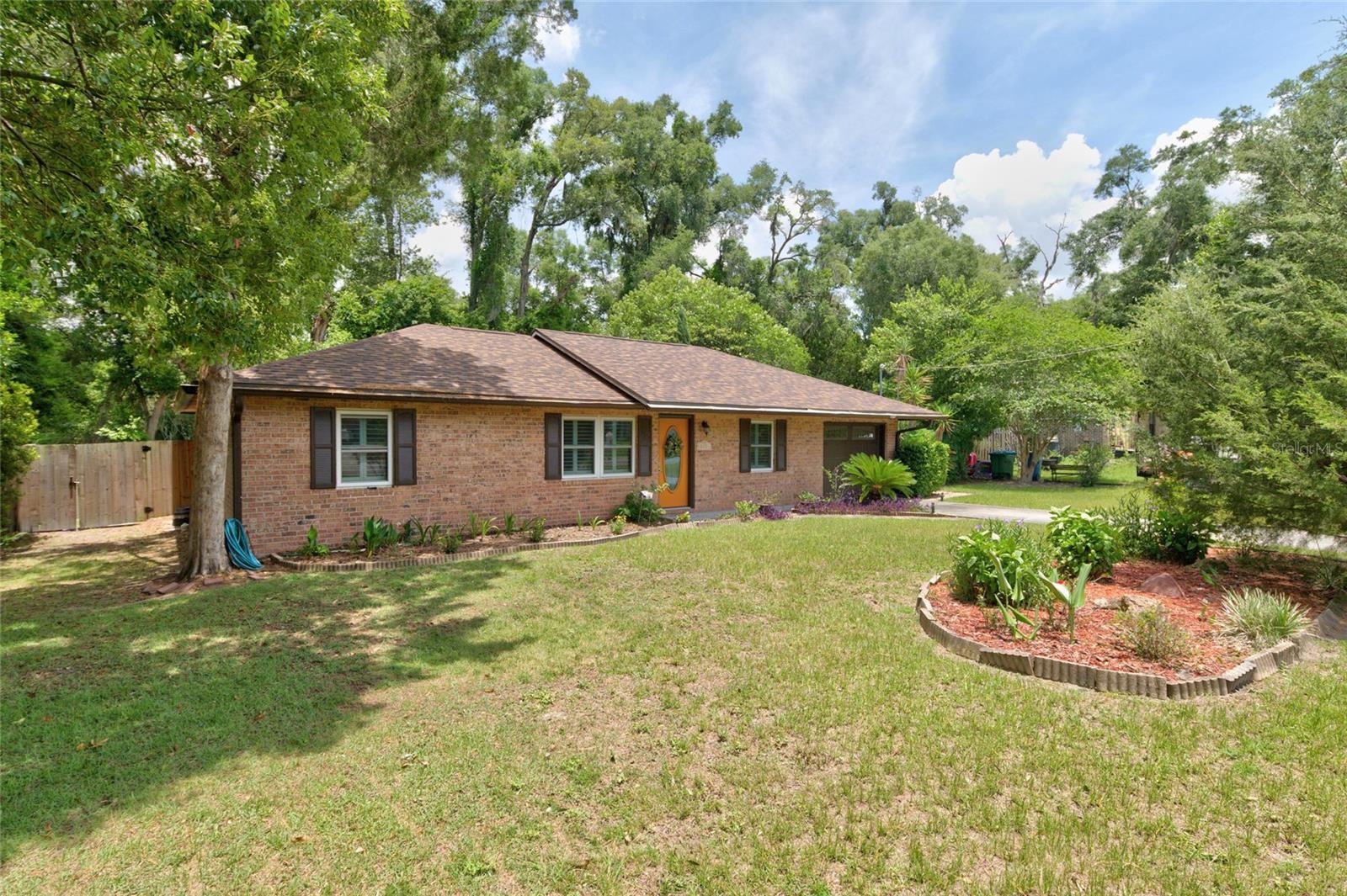 BRITTANY OAKS REP - Residential