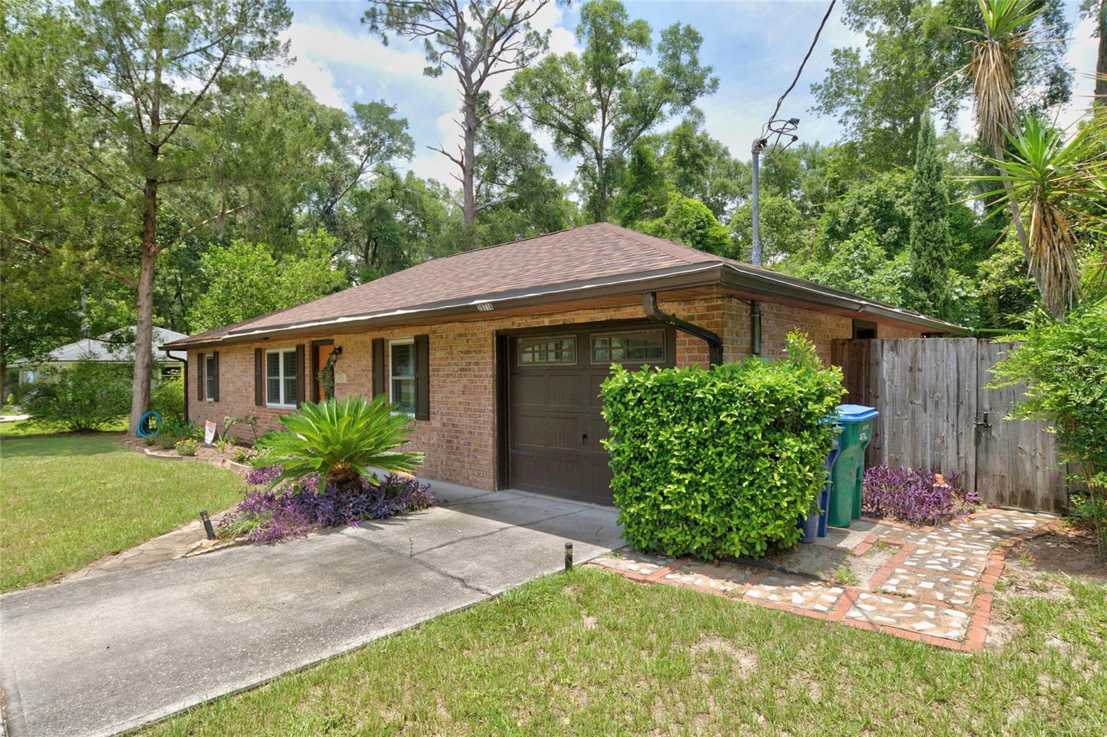 BRITTANY OAKS REP - Residential