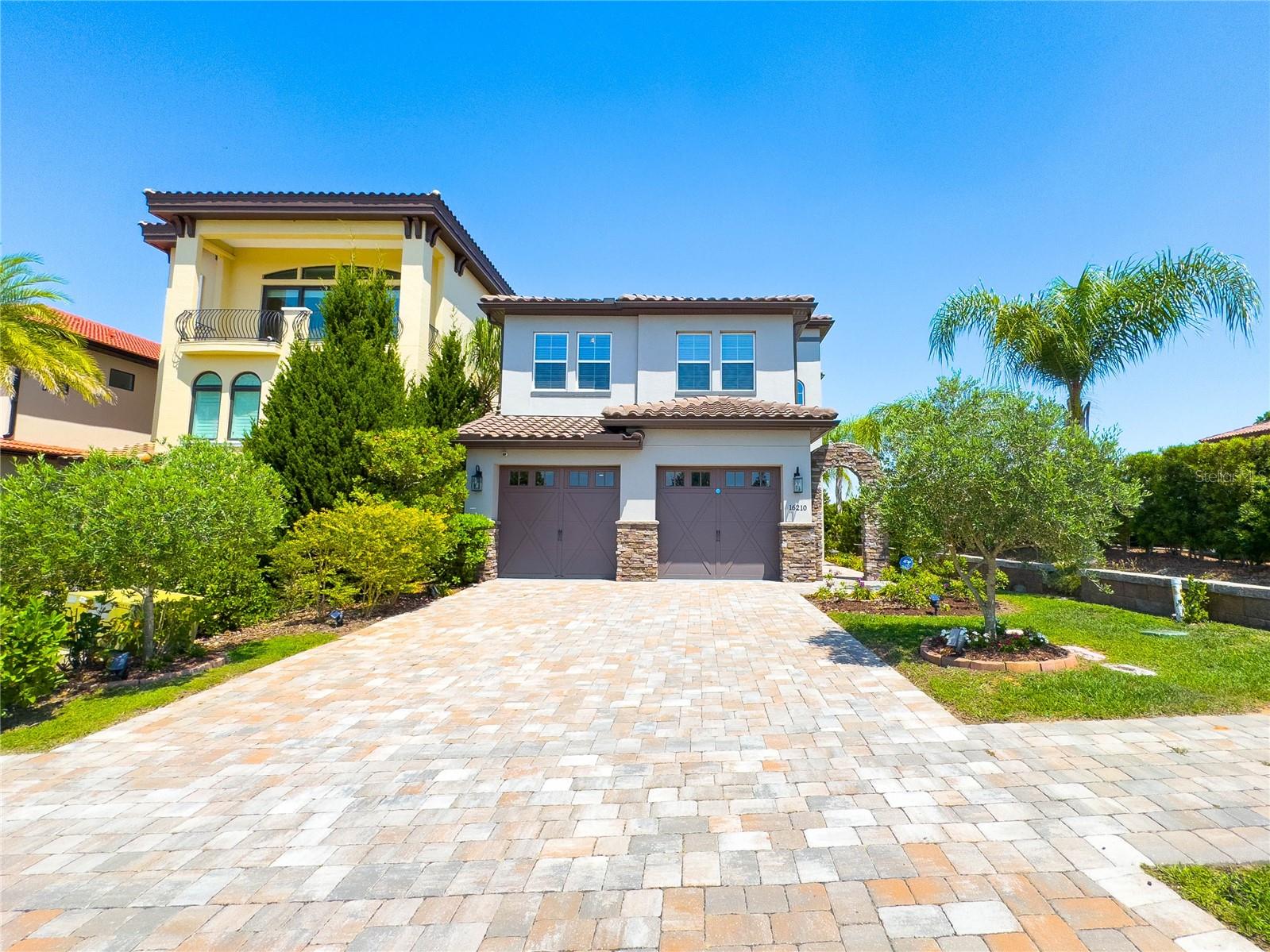 BELLA COLLINA WEST - Residential
