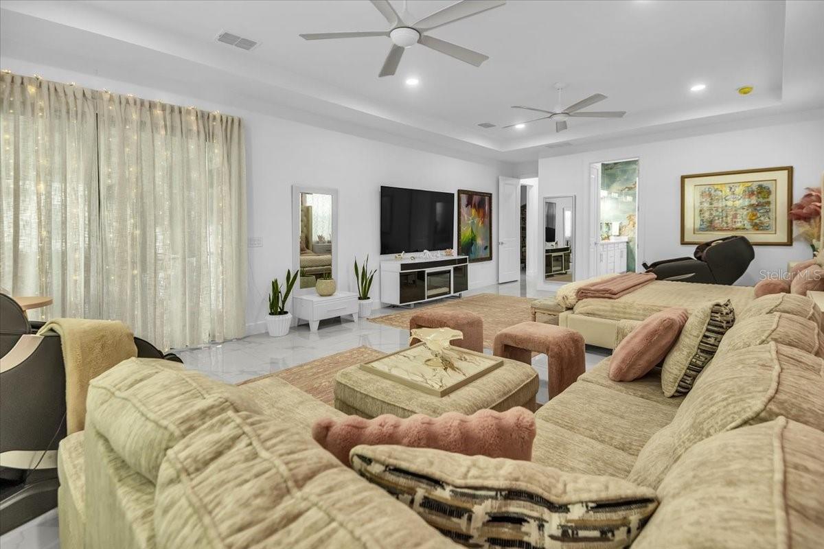 SAPPHIRE POINT PH IVA & IVB - Residential