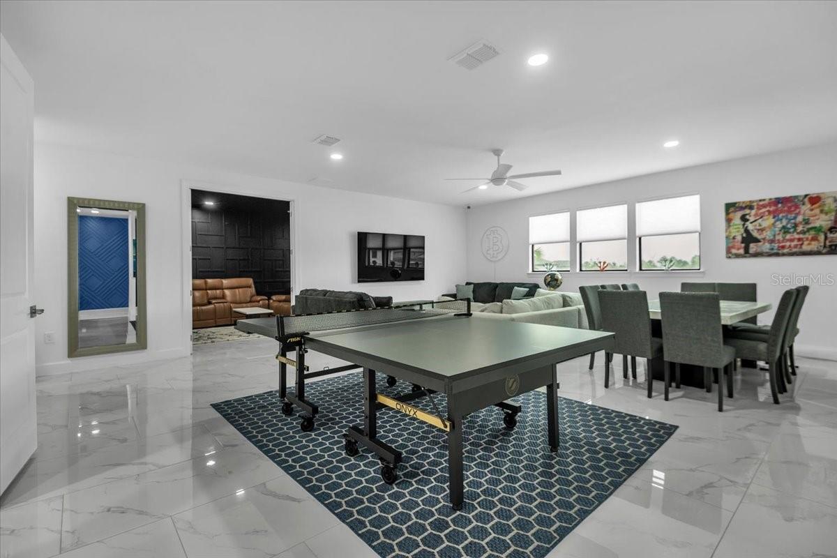 SAPPHIRE POINT PH IVA & IVB - Residential