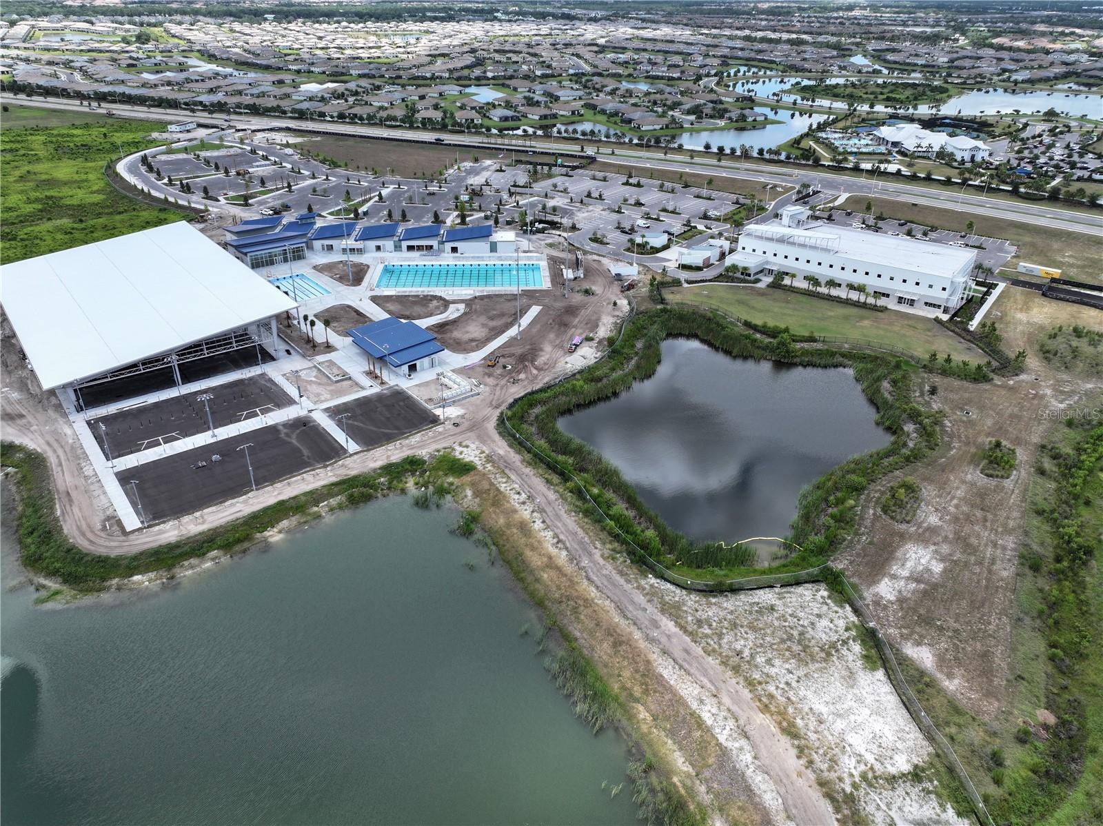 SAPPHIRE POINT PH IVA & IVB - Residential