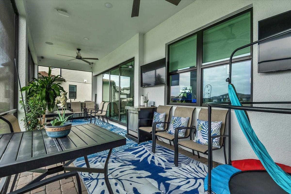 SAPPHIRE POINT PH IVA & IVB - Residential