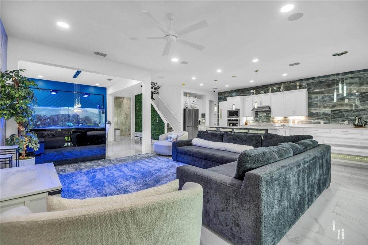 SAPPHIRE POINT PH IVA & IVB - Residential