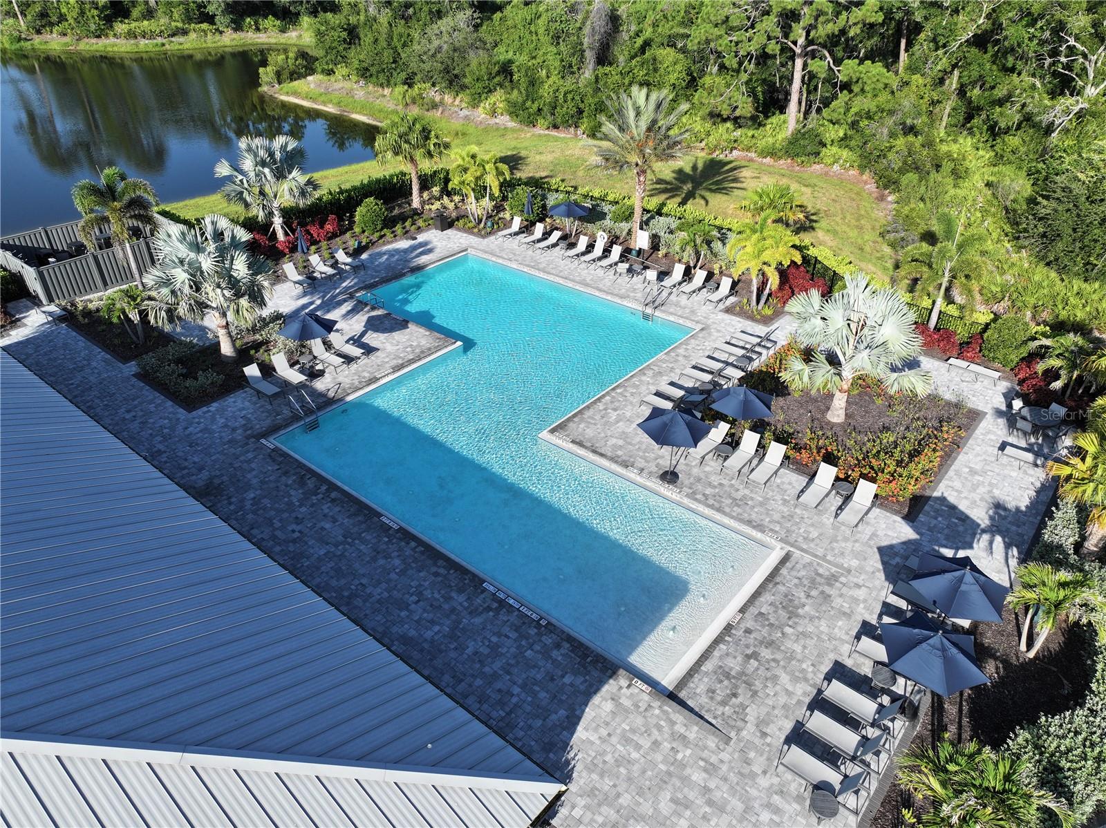 SAPPHIRE POINT PH IVA & IVB - Residential