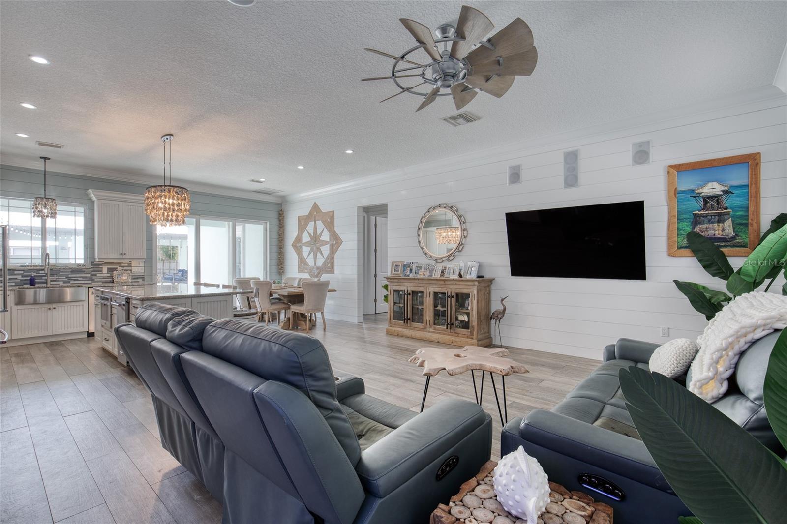 VILLAGE PINE RUN - Residential