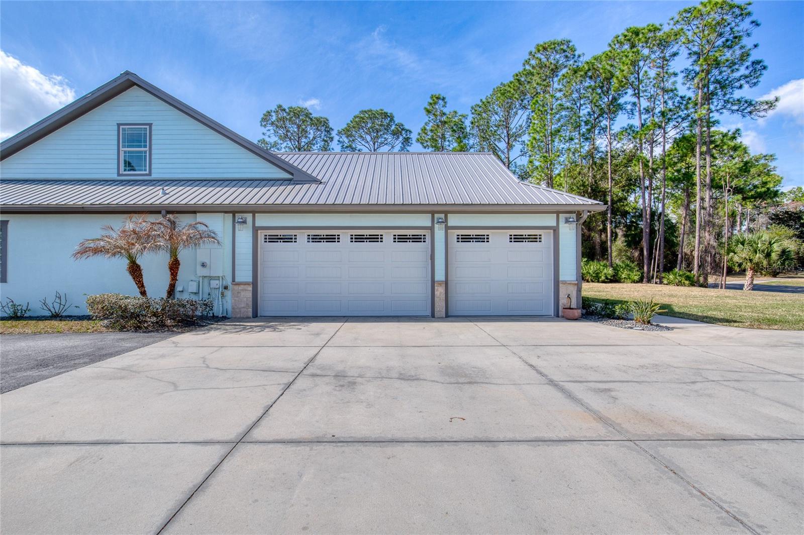 VILLAGE PINE RUN - Residential