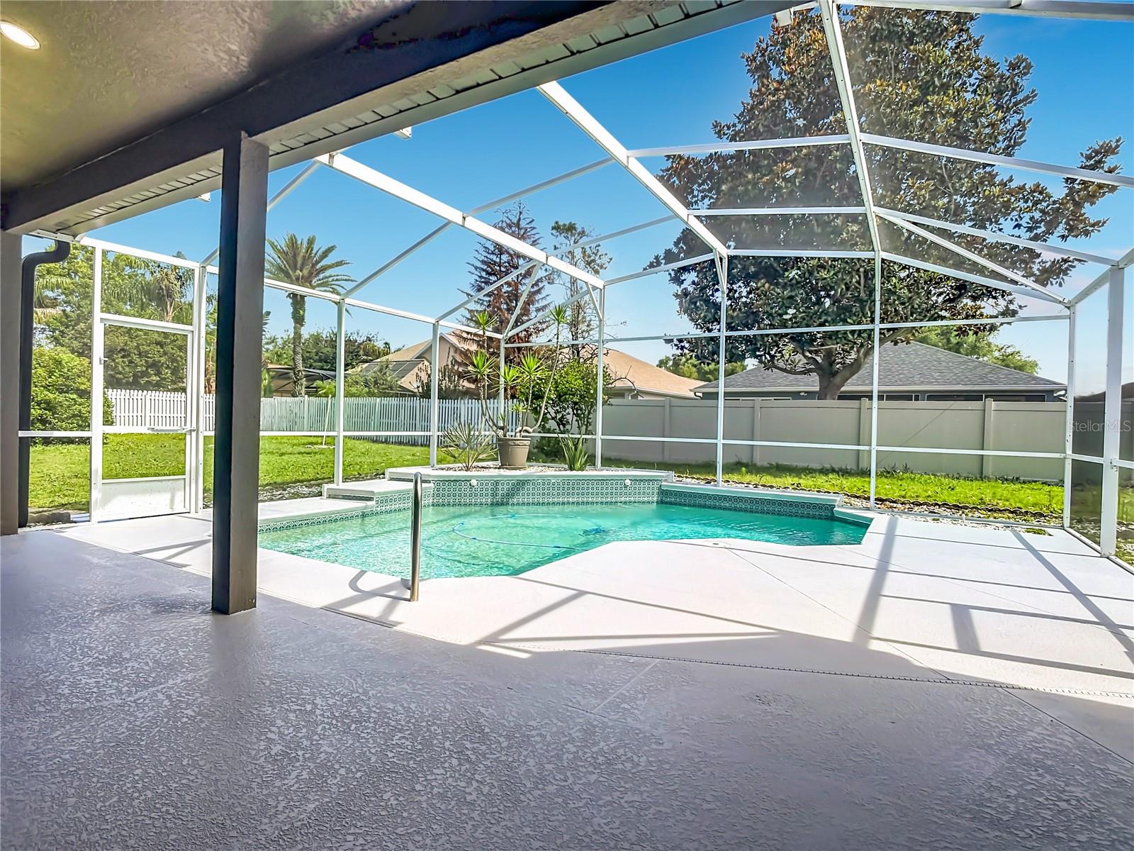 HUNTERS CREEK TR 525 - Residential