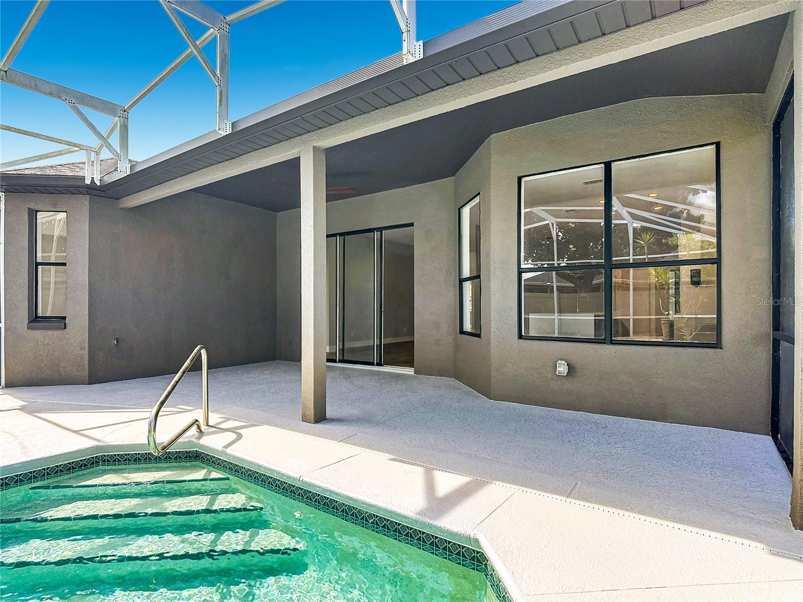 HUNTERS CREEK TR 525 - Residential