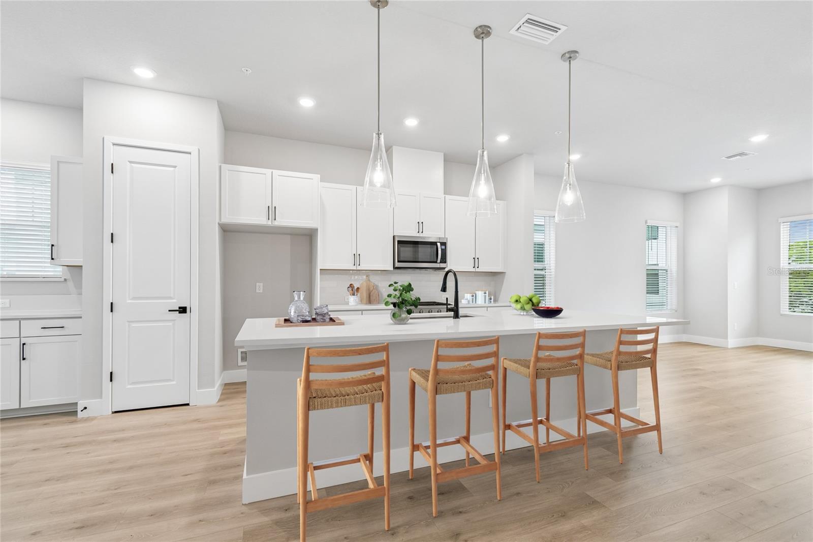 TOWNS AT UNION - Residential