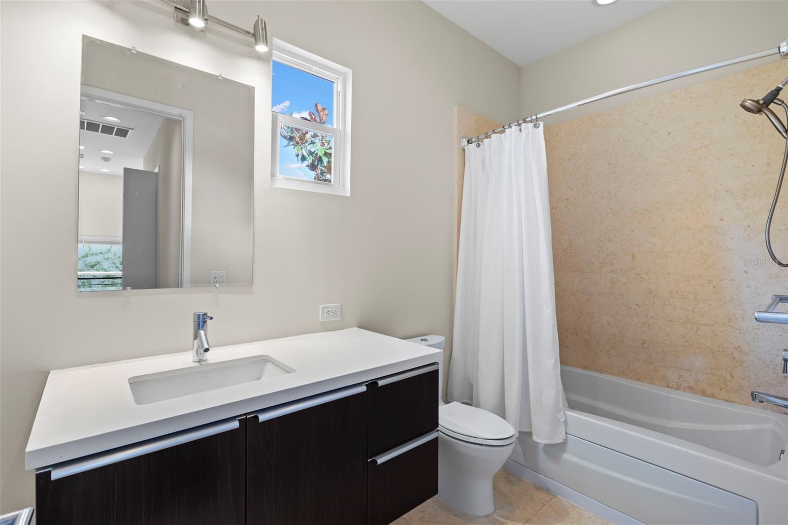 BAYVIEW ADD - Residential