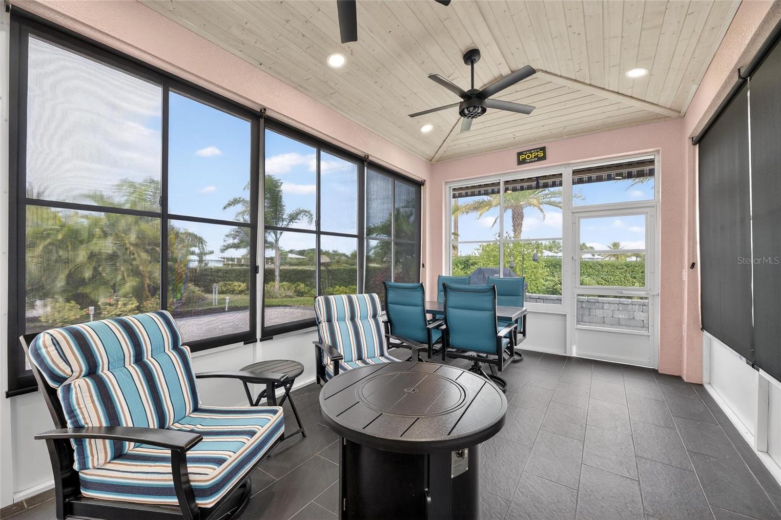 BAY LAKE RESIDENCE - Land