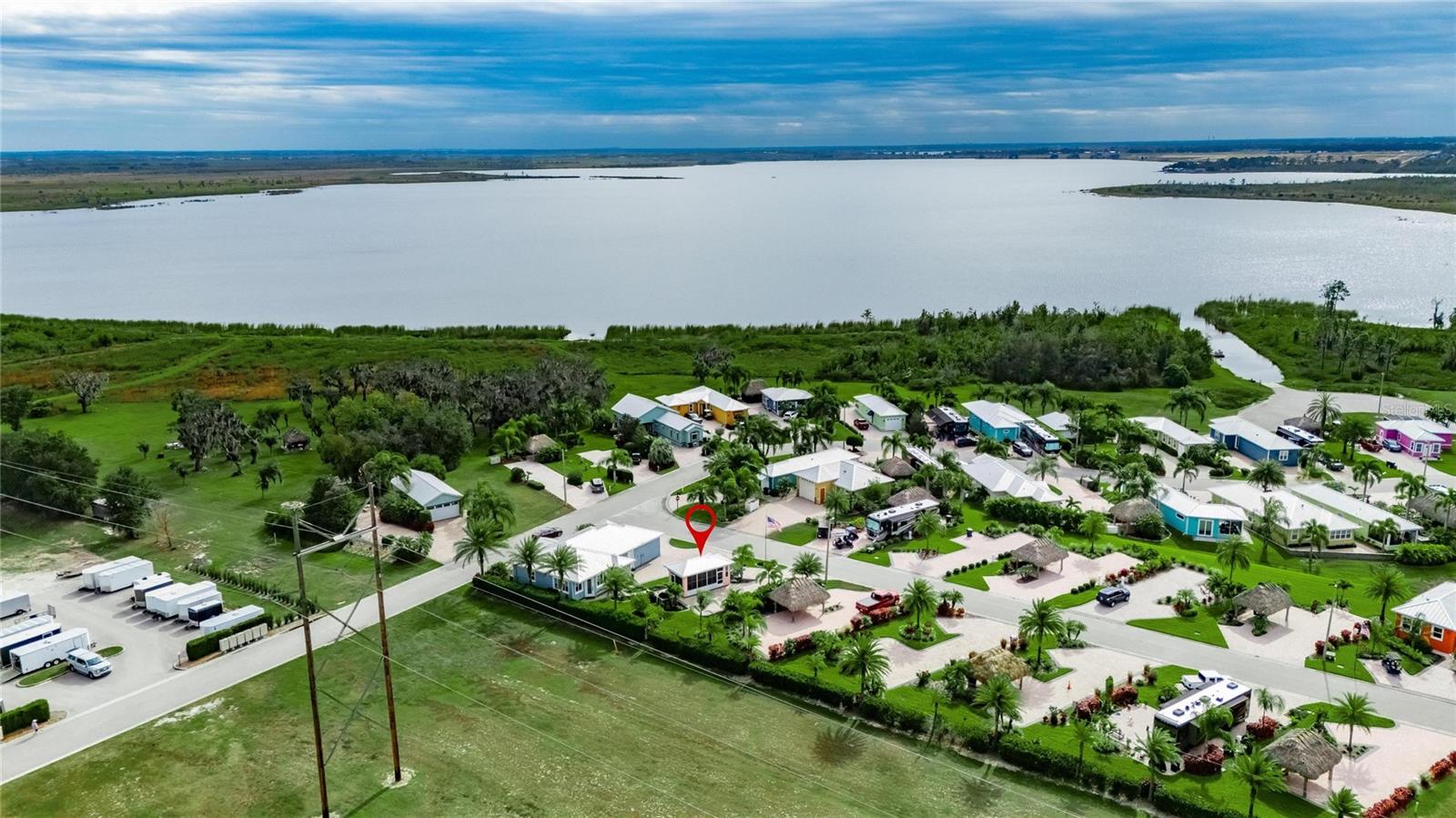 BAY LAKE RESIDENCE - Land