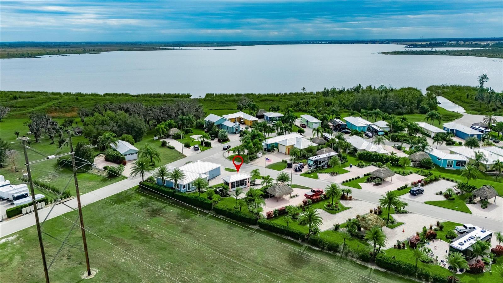 BAY LAKE RESIDENCE - Land