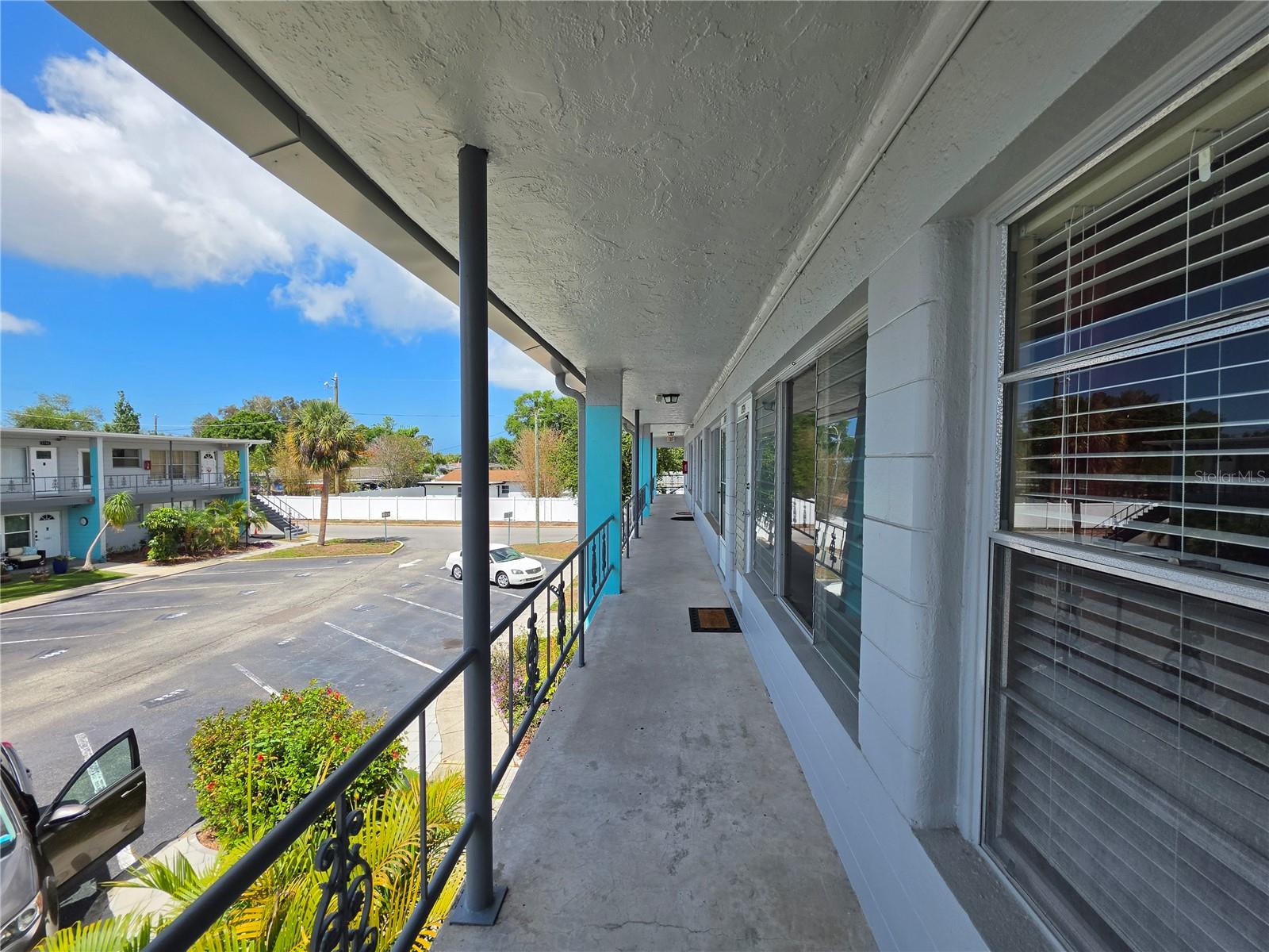 CLEARVIEW OAKS PARADISE - Residential