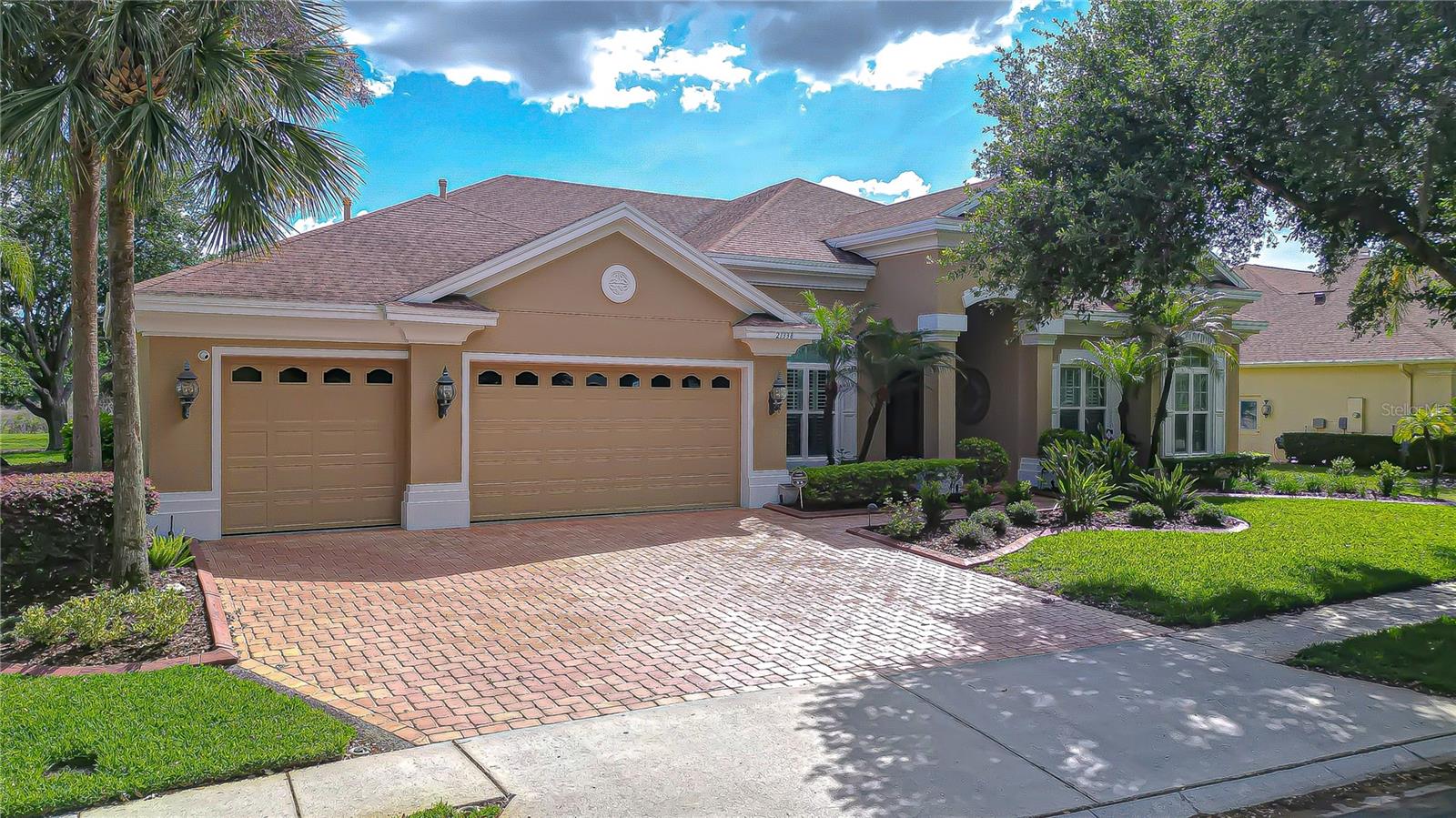PASCO SUNSET LAKES - Residential