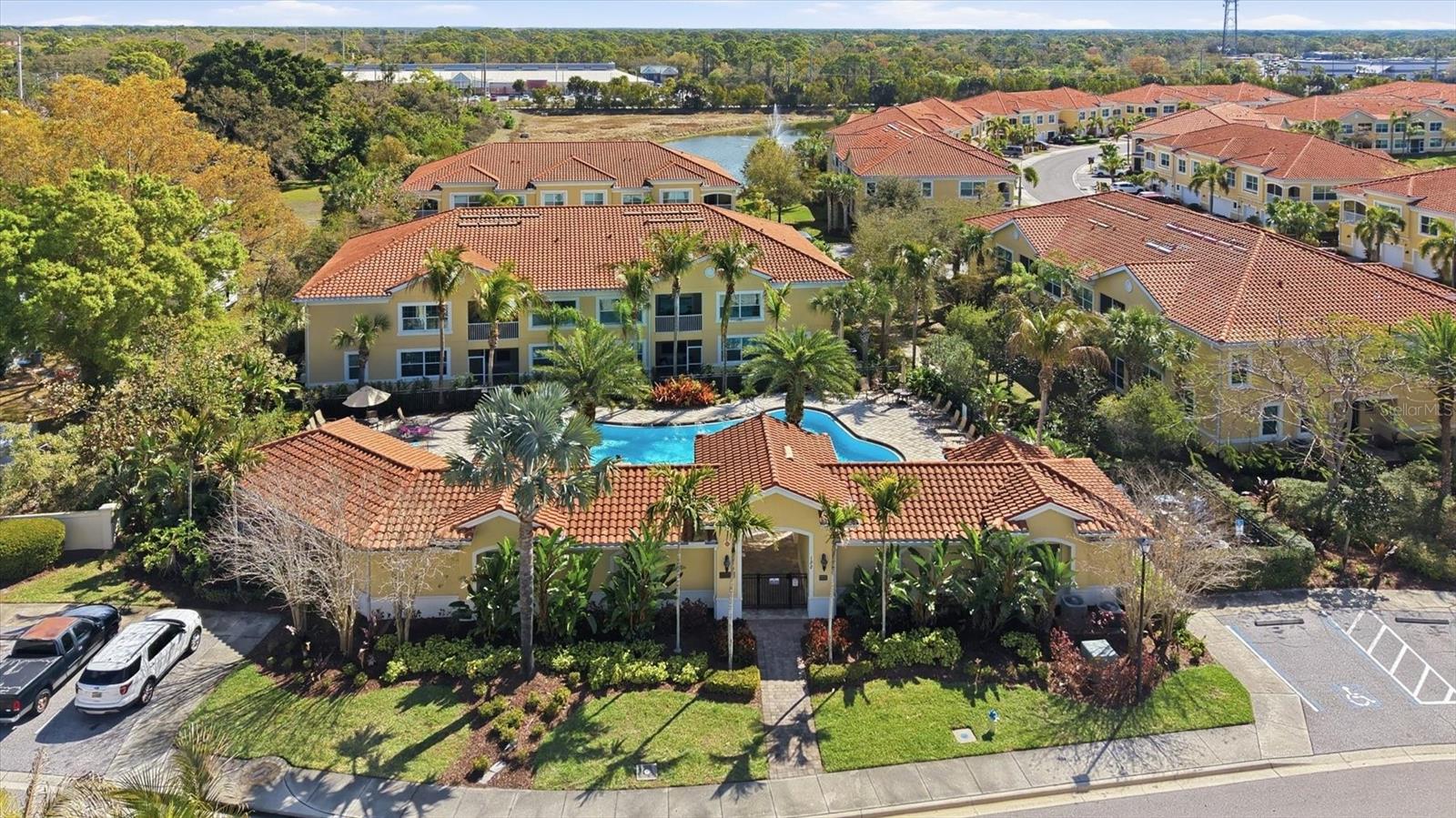 BAY STREET VILLAGE - Residential