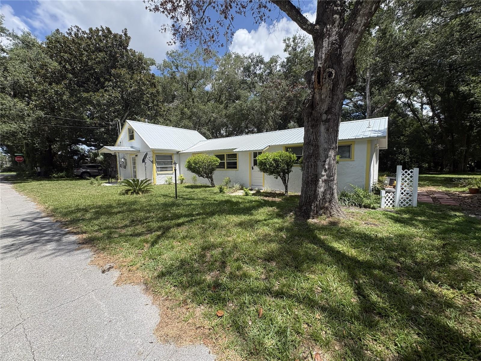 LAKE HELEN BLK 102 - Residential