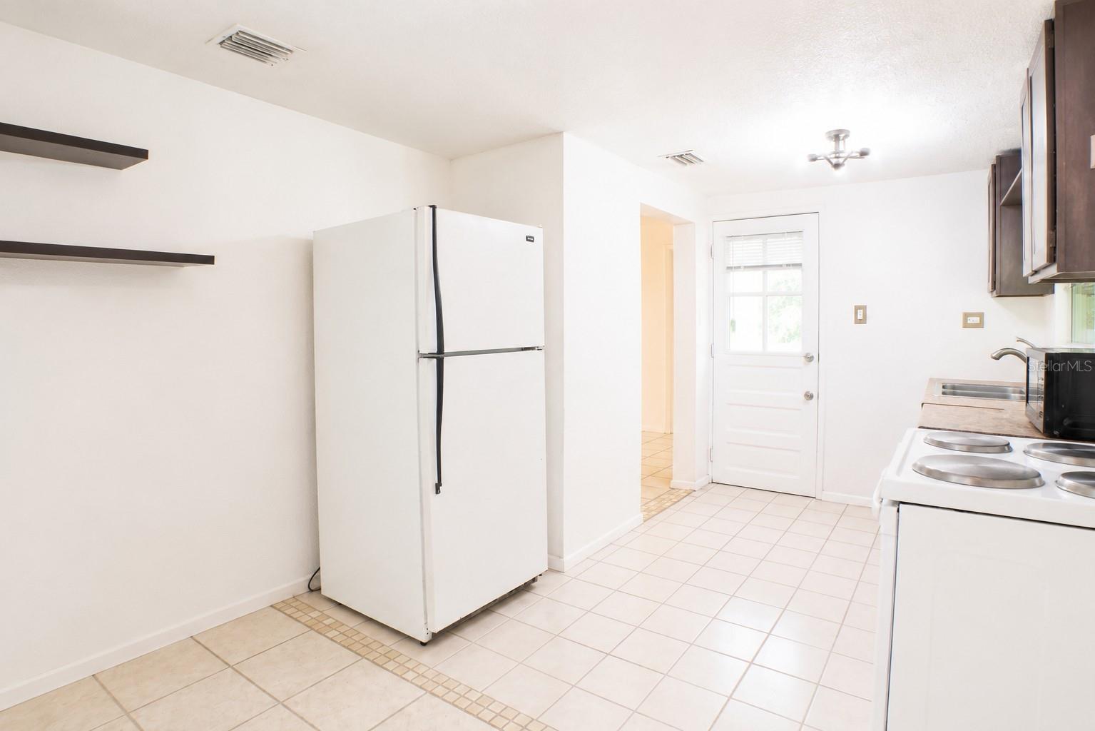 LAKE HELEN BLK 102 - Residential