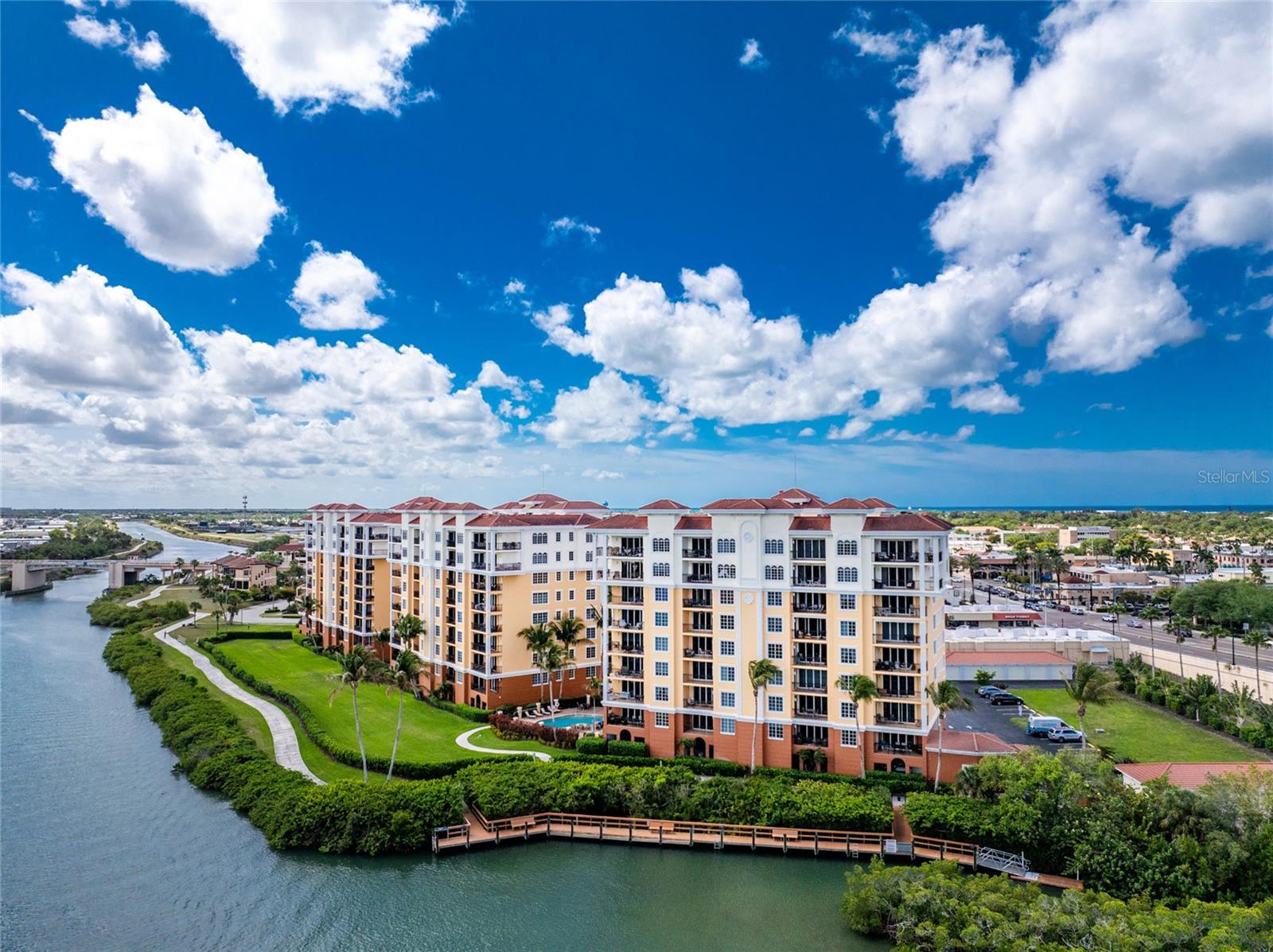 THE WATERFRONT ON VENICE ISLND - Residential