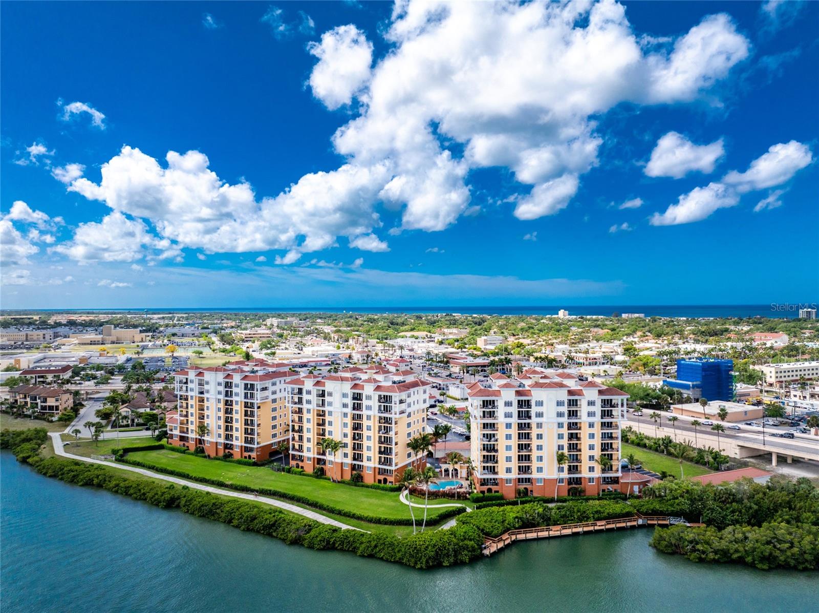 THE WATERFRONT ON VENICE ISLND - Residential