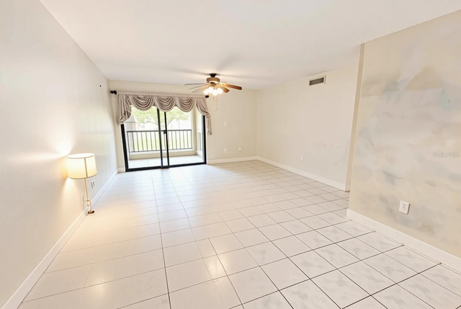 LANDINGS CONDO THE - Residential