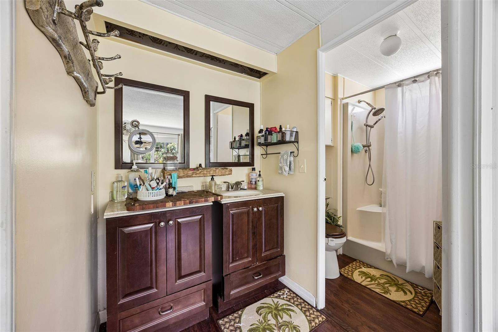 WHISPERING PINES SECTION PLANTATION PINES II - Residential