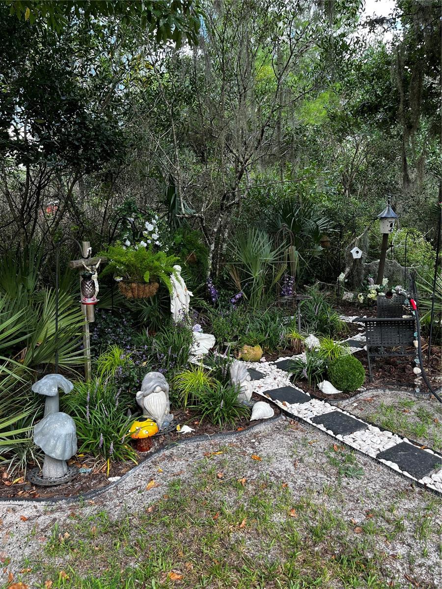 WHISPERING PINES SECTION PLANTATION PINES II - Residential