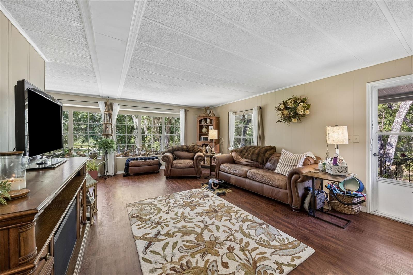 WHISPERING PINES SECTION PLANTATION PINES II - Residential
