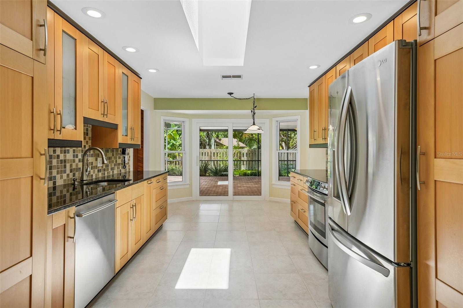 WESTLAKE VILLAGE SEC II - Residential
