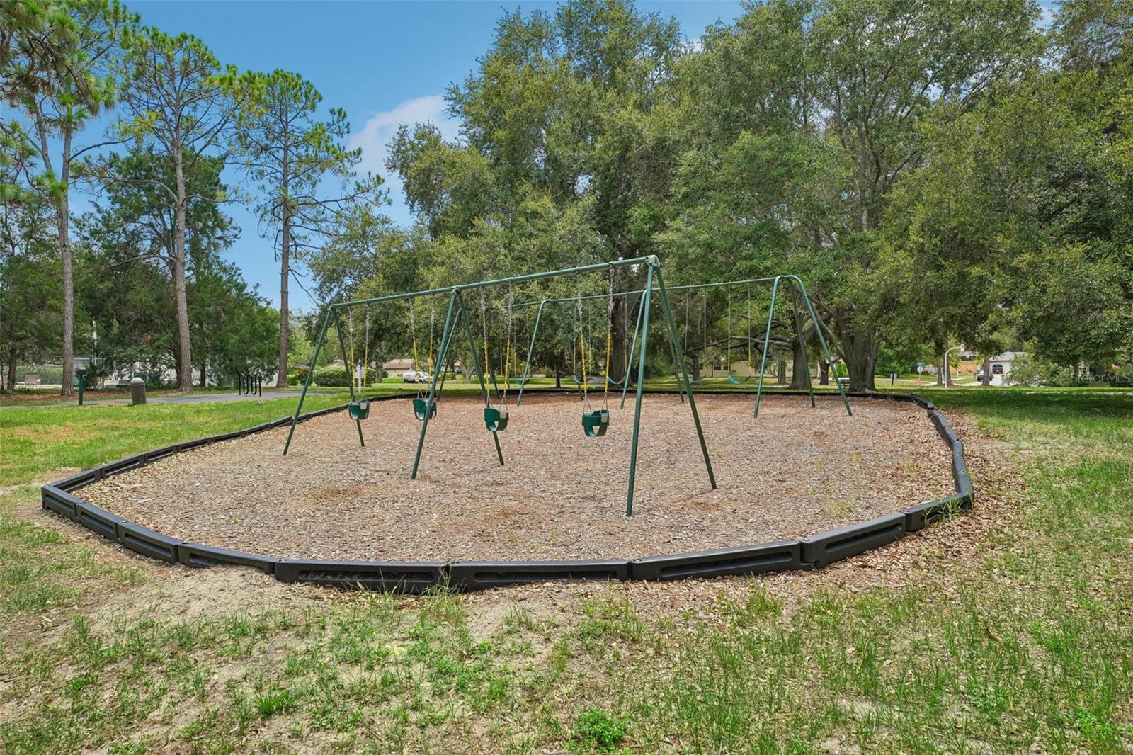 WESTLAKE VILLAGE SEC II - Residential
